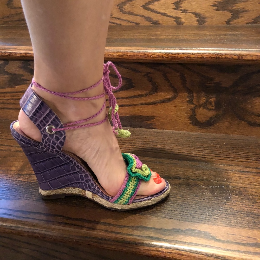 Gorgeous sky high Work in Progress Summer heels - Picture 7 of 8